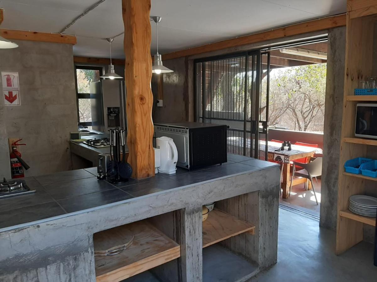 African Bush Escape Marloth Park Ngoại thất bức ảnh