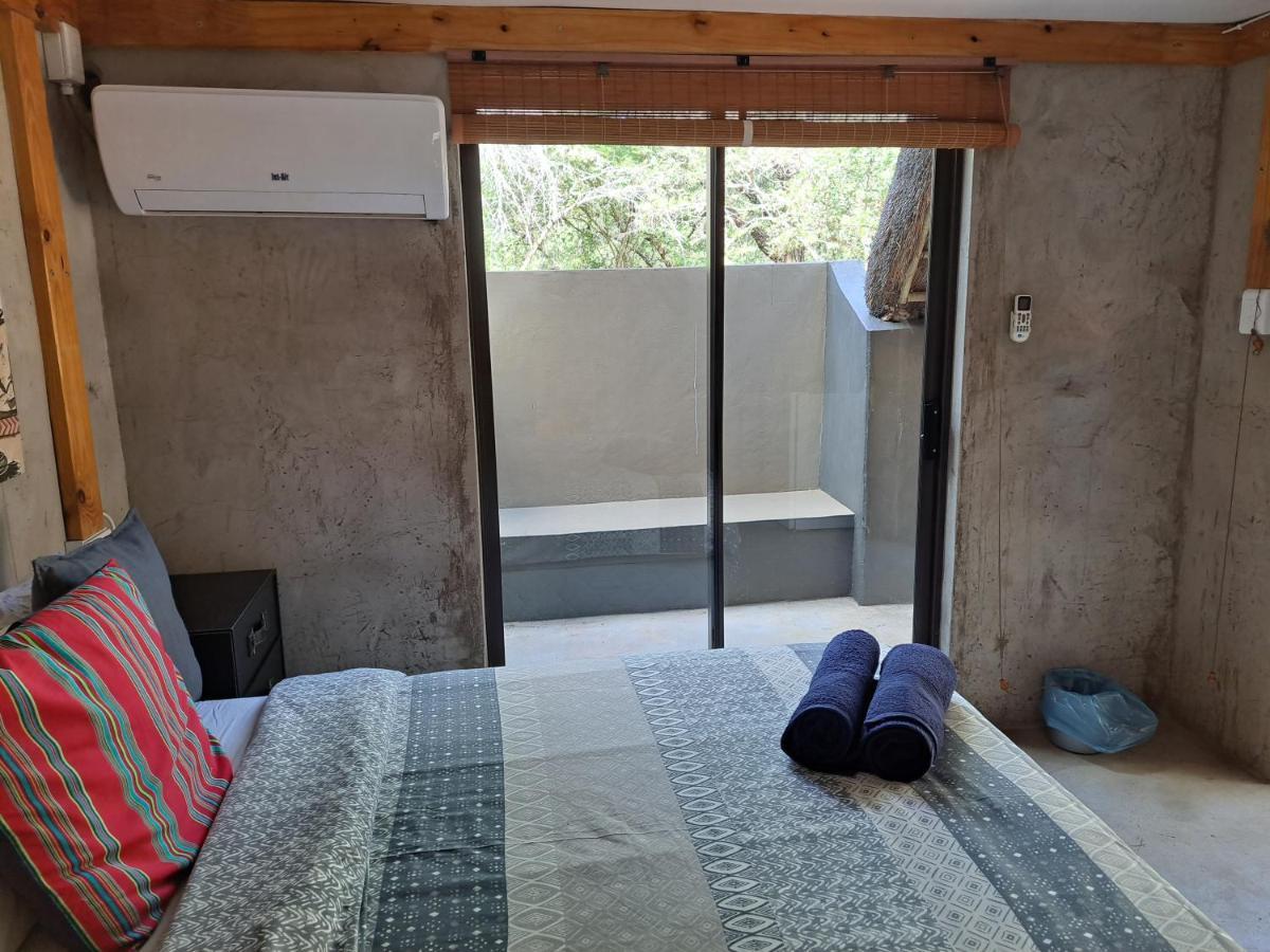 African Bush Escape Marloth Park Ngoại thất bức ảnh